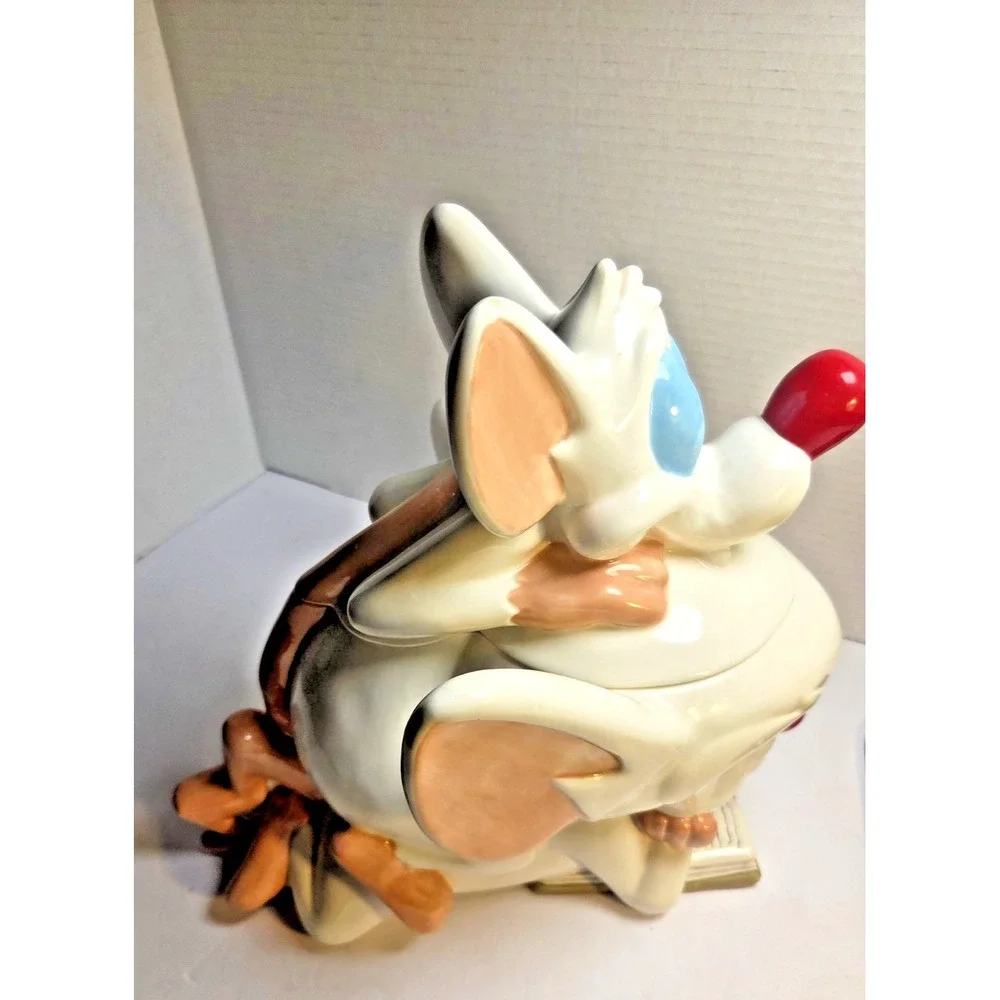 Warner Bros. Studio Store Pinky and the Brain Ceramic Cookie Jar, Lid, 1997